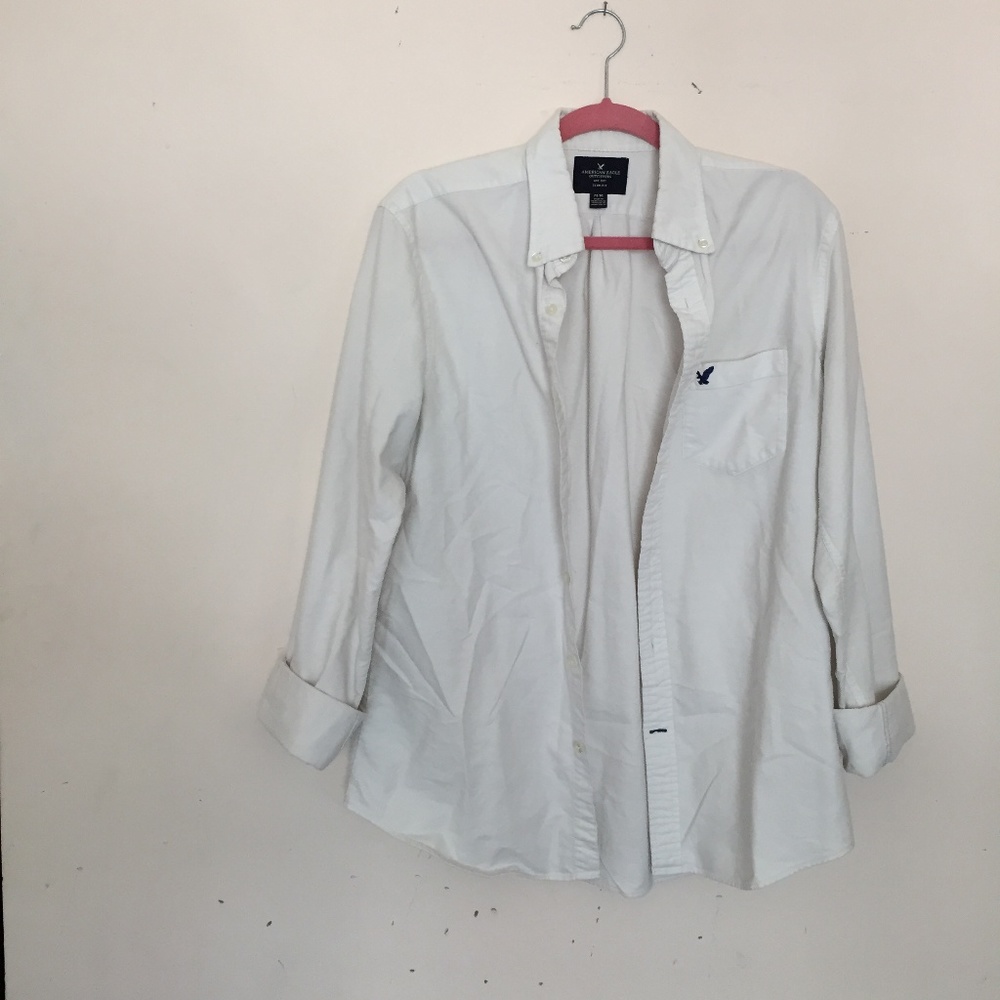 white american eagle shirt